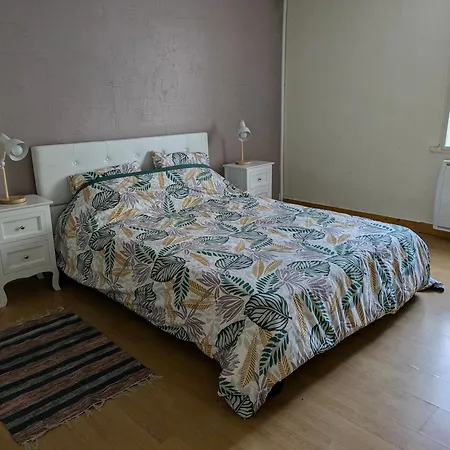 Le 17 - Maison Proche Remparts - 2ch, 4pers Avec Cour Privee بيت للعطل *